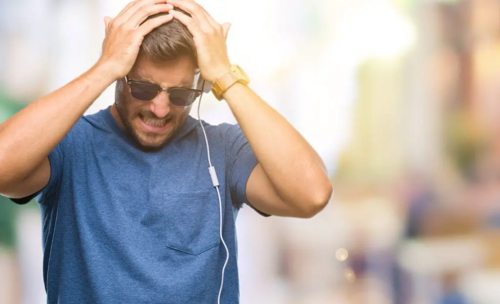 Can Headphones Cause Headaches? Audio MAV