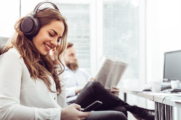 Are Headphones Designed to Break 16 Ways to Avoid It Audio MAV