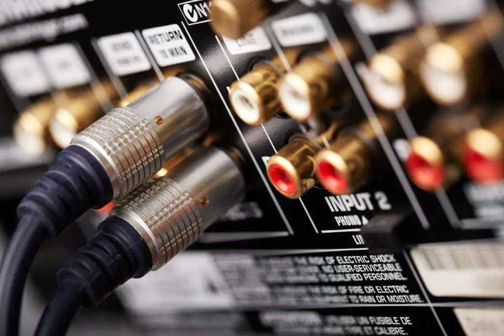 Correct wiring to fix surround sound echo