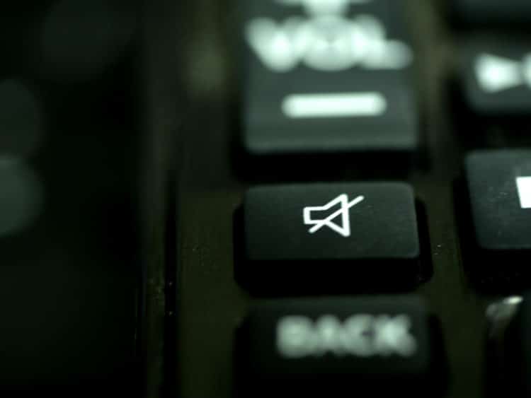 Why is My Headset Mic Not Working? 18 Illustrated Solutions Audio MAV