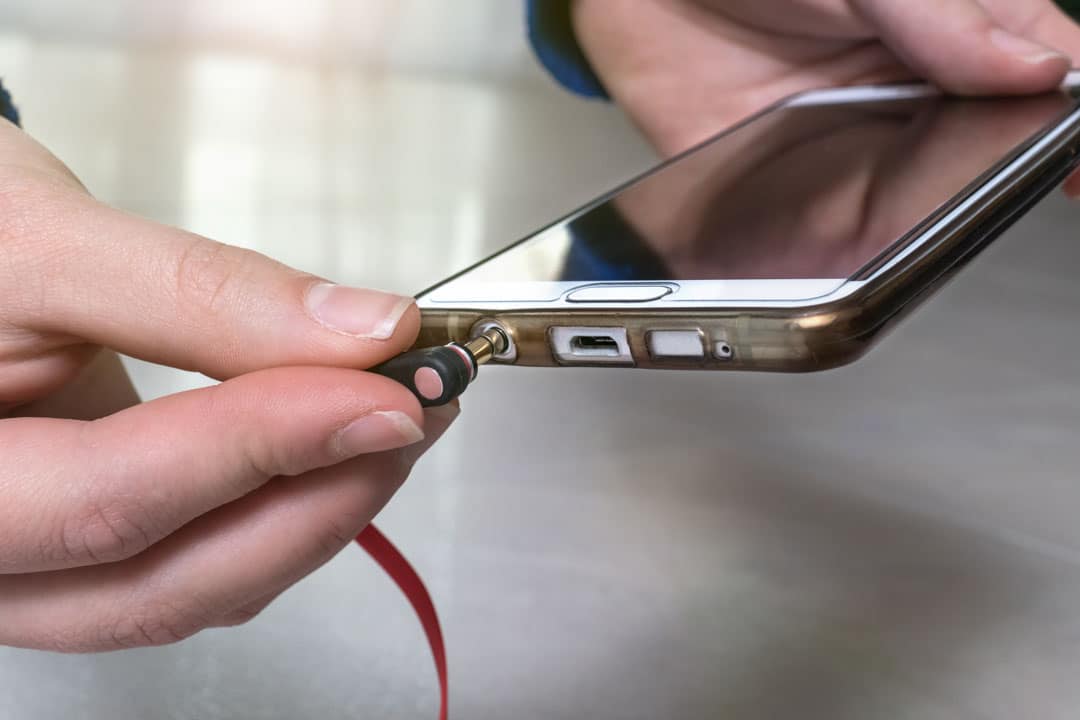 Do Headphone Jacks Wear Out and How to Fix Them If They Do? Audio MAV