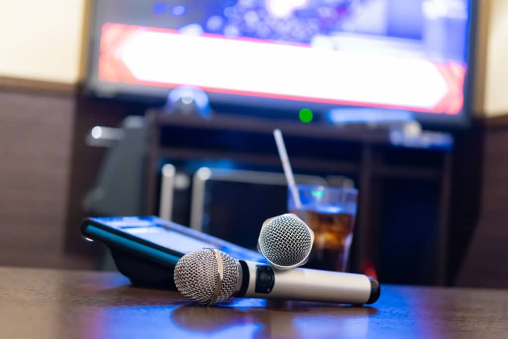 How to Connect Your YouTube Device to Your TV for Karaoke