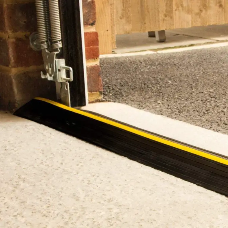 How to Seal a Garage Door from the Inside Correctly Audio MAV