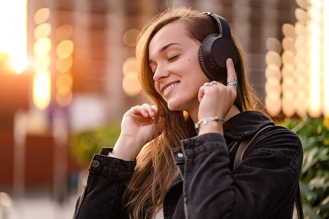 Troubleshooting: Why Do My Headphones Sound Bad? Troubleshooting: Why Do My Headphones Sound Bad?