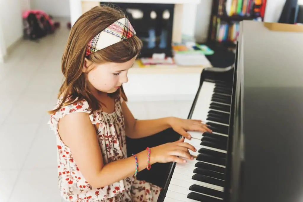 FAQs on choosing the best piano for your kid