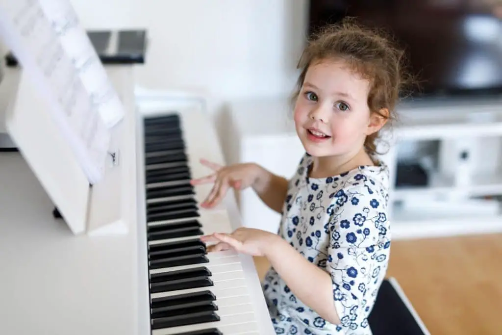 Tips on Choosing the Right Piano for Your Kid
