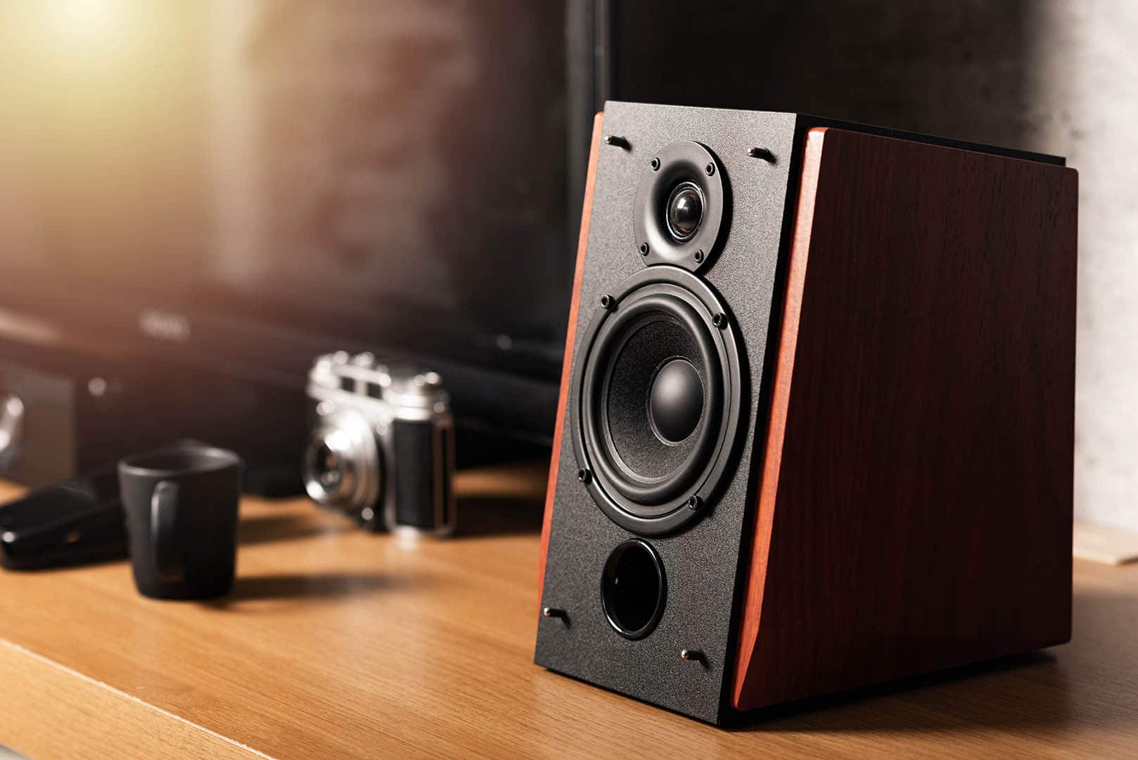 How Do You Connect Coaxial Cable to Speakers? Audio MAV