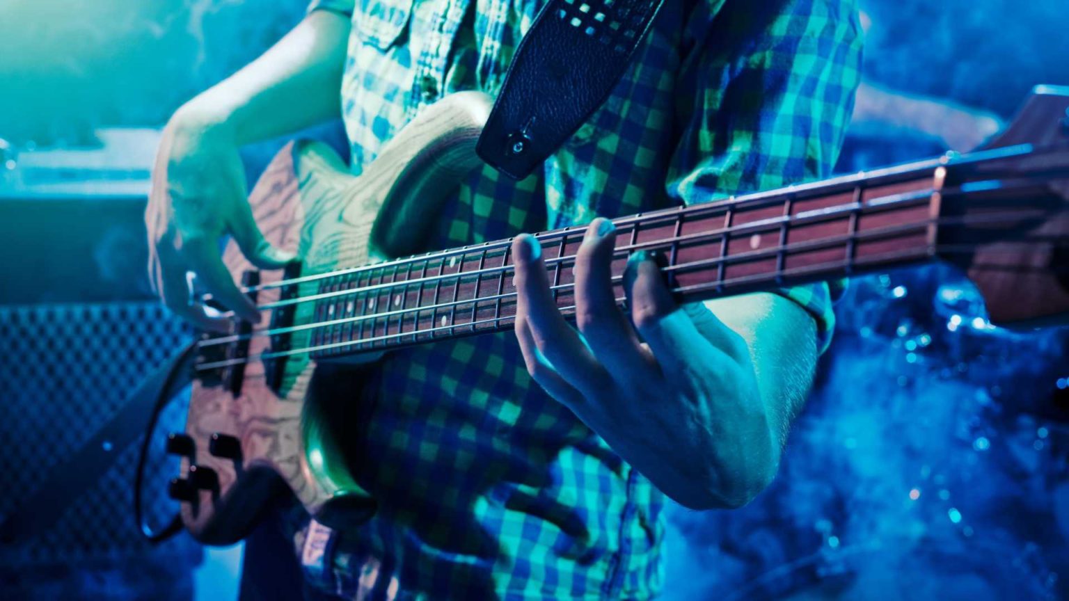 Ibanez vs. Fender Which Guitar or Bass Is Best for You? Audio MAV