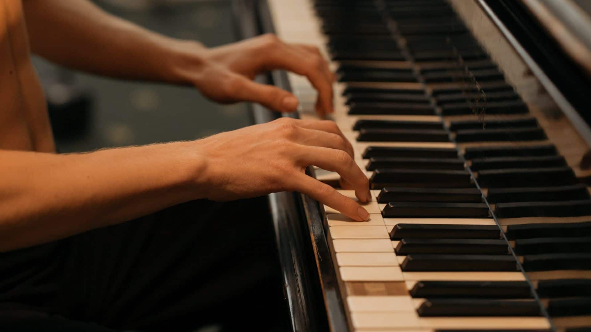 Should You Label Your Piano Keyboard? - Audio MAV